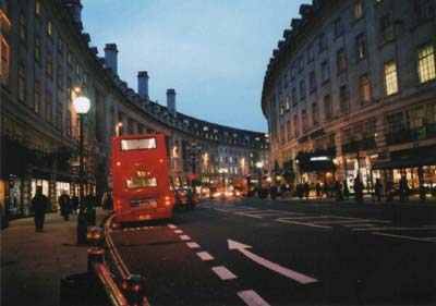 PICCADILLY@CIRCUS